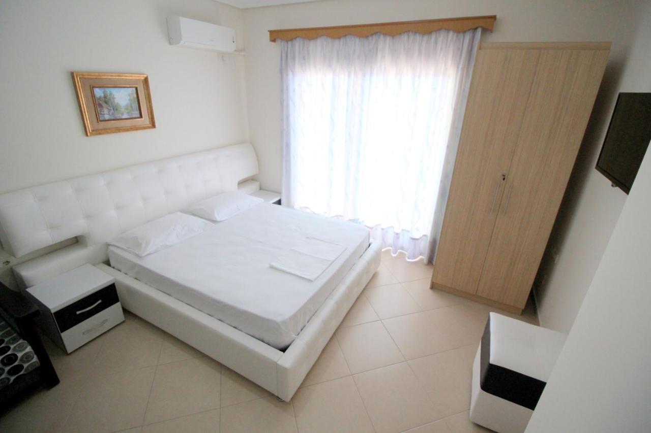 Klajdi Apartaments Sarandë Eksteriør bilde