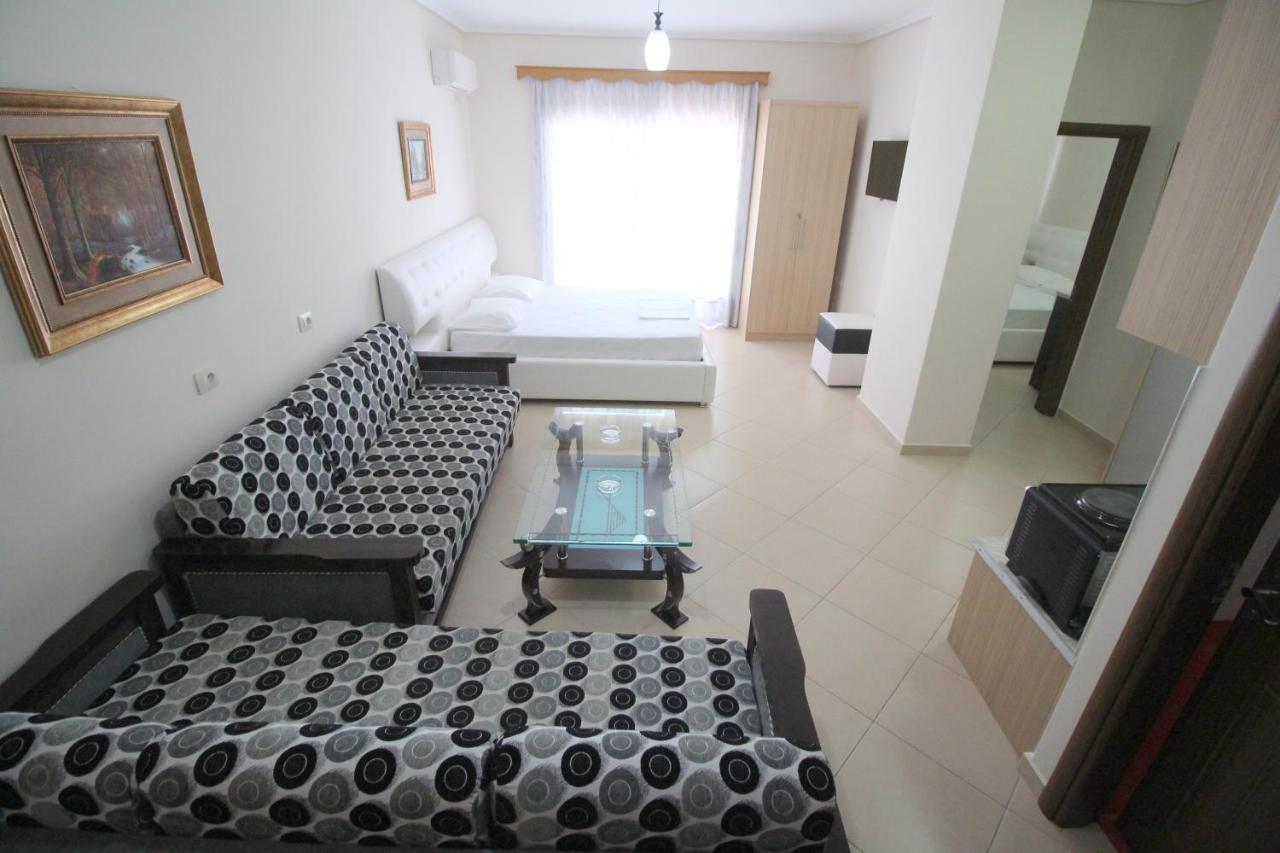 Klajdi Apartaments Sarandë Eksteriør bilde
