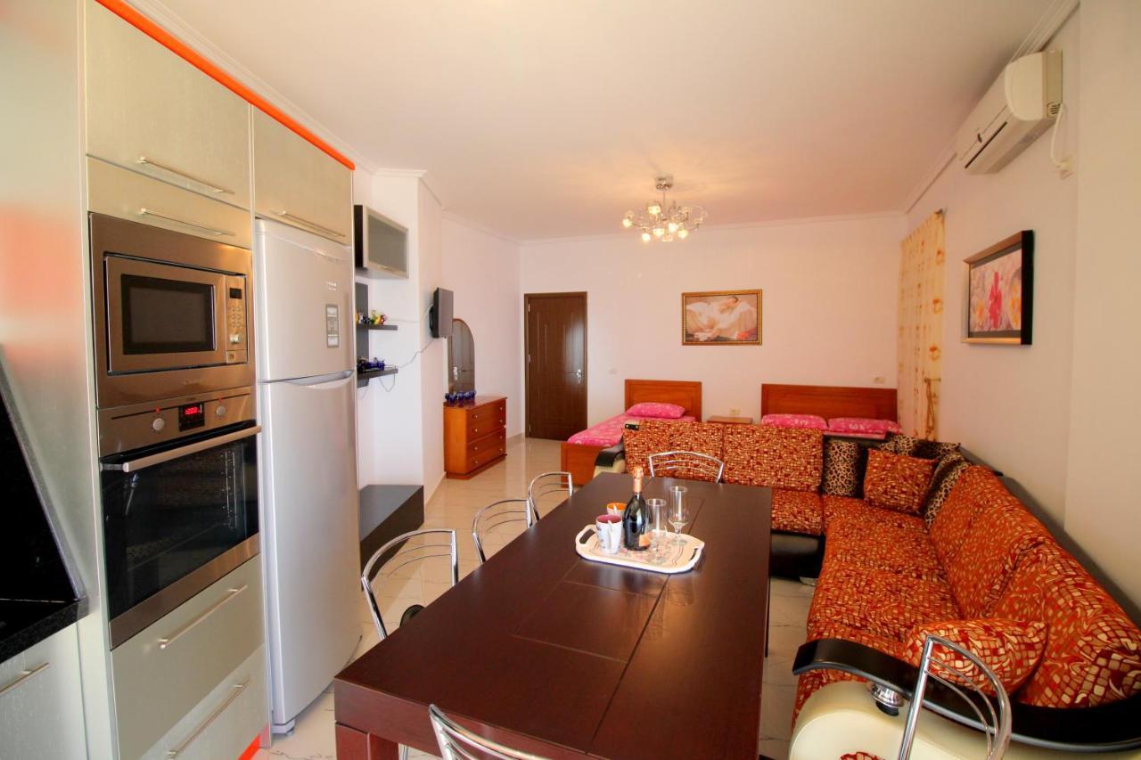 Klajdi Apartaments Sarandë Eksteriør bilde